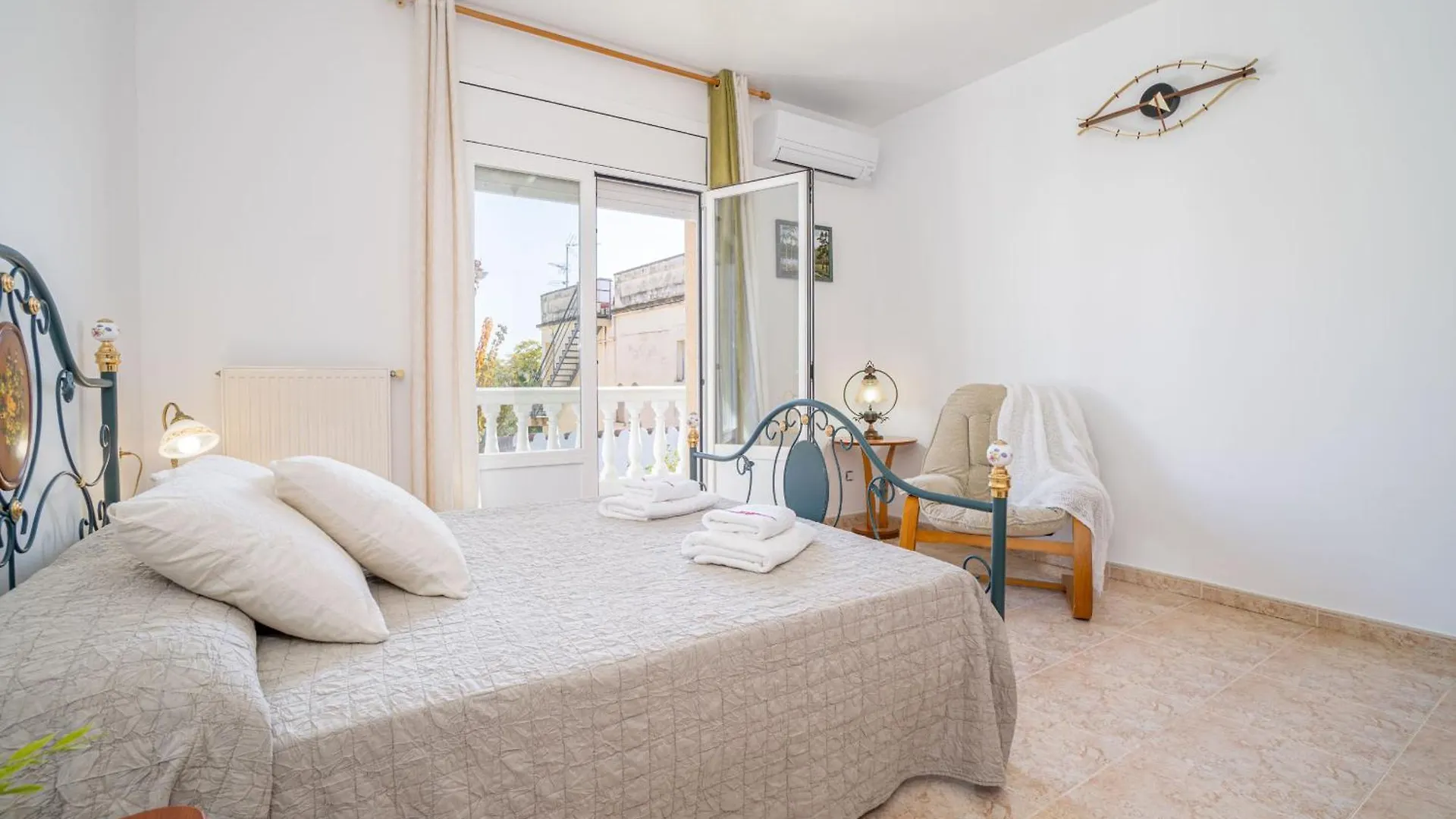 Villa Apart-Rent Casa Requesens 0007 Empuriabrava