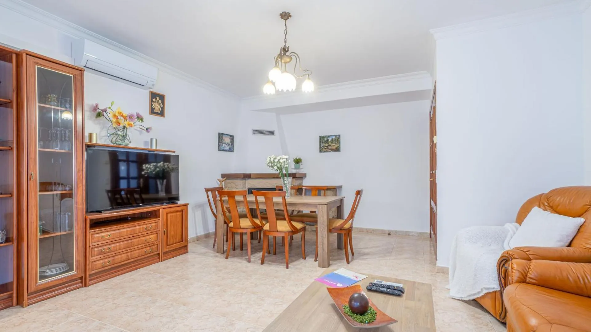 Apart-Rent Casa Requesens 0007 Empuriabrava Villa